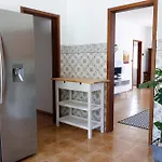 *private Outdoor Area* 300m-beach, Swing/no Stairs Dom wakacyjny São Martinho do Porto