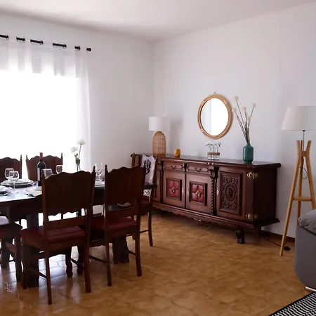 !private Outdoor Area! 300m-beach, 3br No Stairs Casa vacanze *